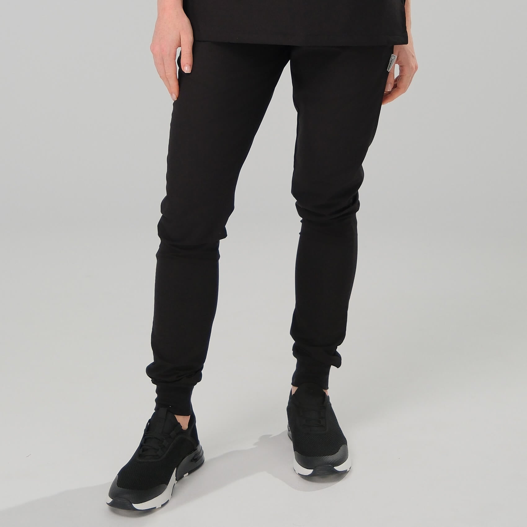 Women’s Scrub Joggers