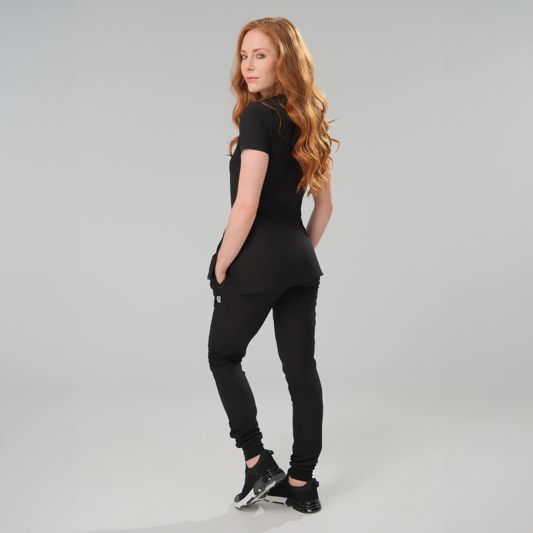 Women’s Scrub Joggers