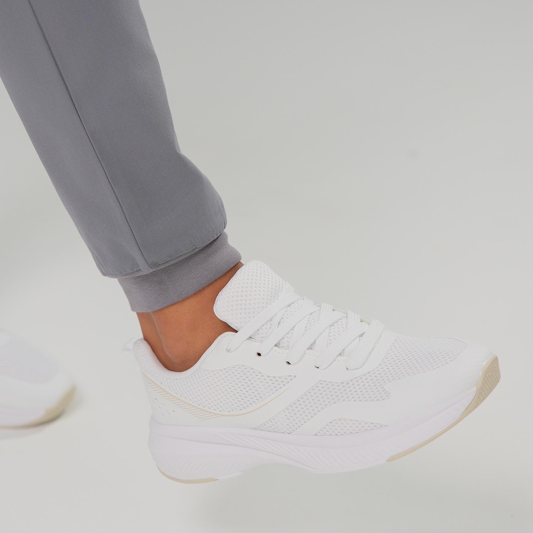 Women’s Scrub Joggers